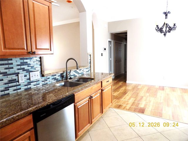 13715 Rural Oak Street, Houston, TX 77034