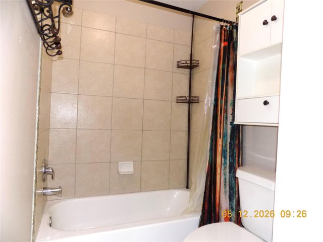 13715 Rural Oak Street, Houston, TX 77034