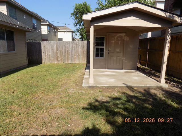 13715 Rural Oak Street, Houston, TX 77034