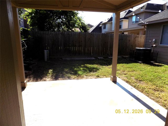 13715 Rural Oak Street, Houston, TX 77034