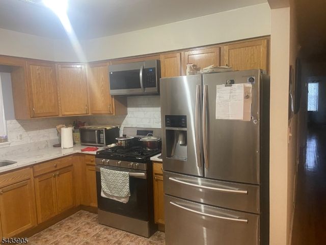 120 Seymour Ave, Newark City, NJ 07108