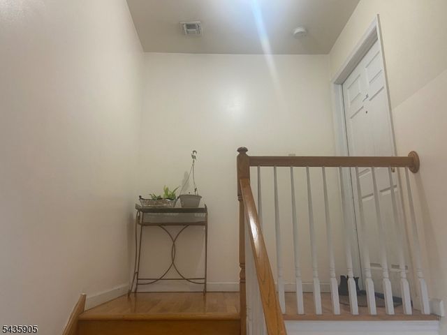120 Seymour Ave, Newark City, NJ 07108