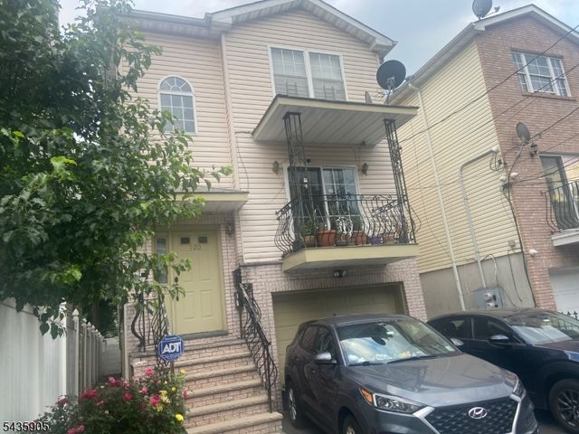 120 Seymour Ave, Newark City, NJ 07108
