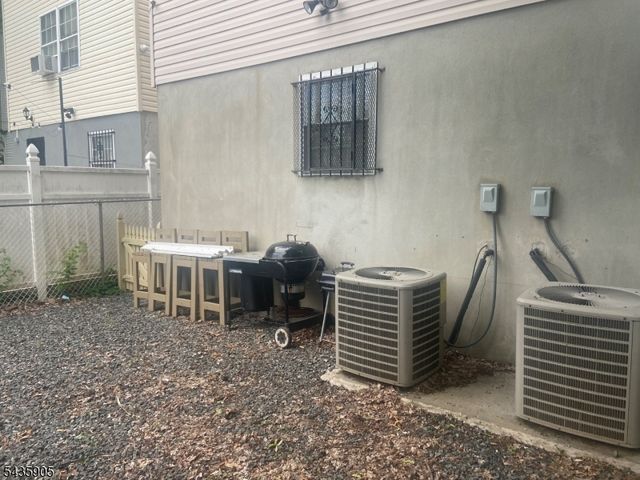 120 Seymour Ave, Newark City, NJ 07108