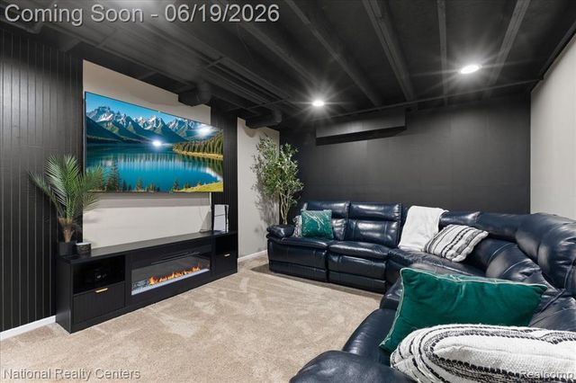 25035 Constitution Avenue, Warren, MI 48089