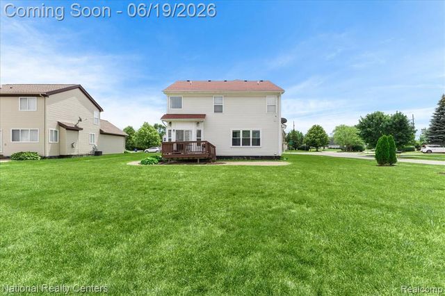 25035 Constitution Avenue, Warren, MI 48089