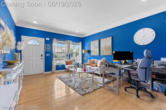 25035 Constitution Avenue, Warren, MI 48089