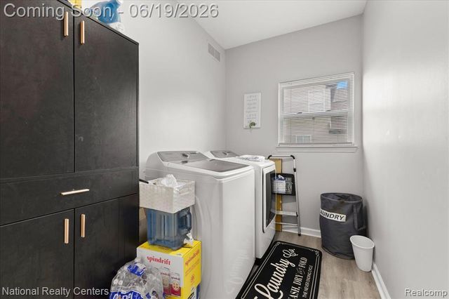 25035 Constitution Avenue, Warren, MI 48089
