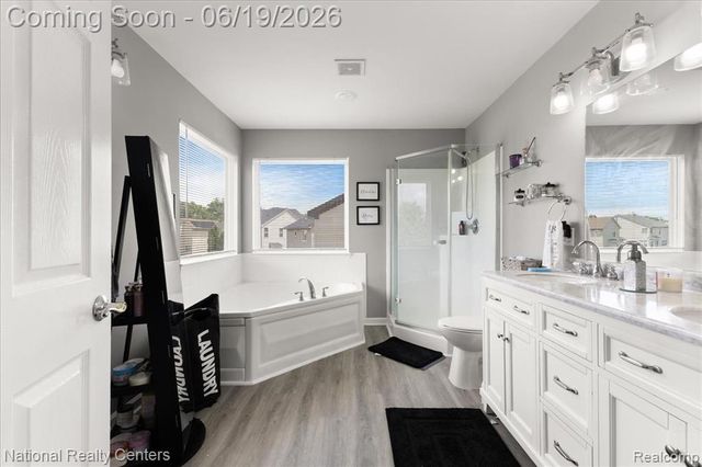 25035 Constitution Avenue, Warren, MI 48089