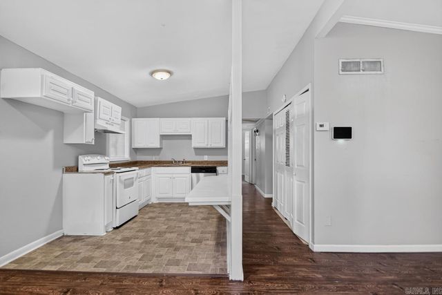 24 Westmont Circle, Little Rock, AR 72209