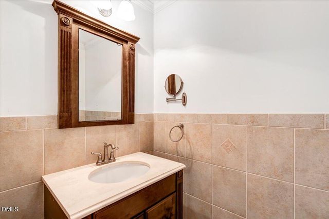 301 Brown Circle, Rolesville, NC 27571