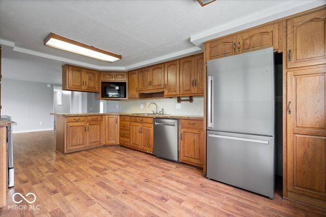 925 W 125 S, Lebanon, IN 46052