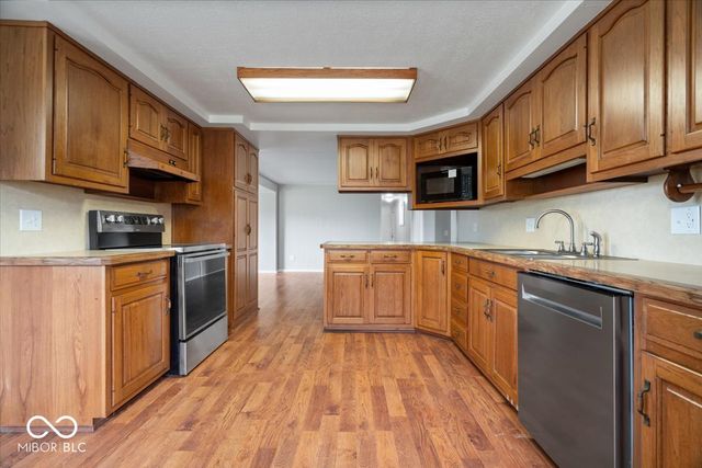 925 W 125 S, Lebanon, IN 46052