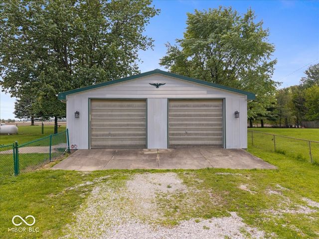 925 W 125 S, Lebanon, IN 46052