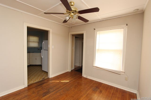 387 Meredith Dr Apt 2, San Antonio, TX 78228