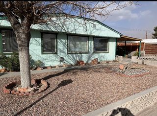 5374 North Sir Richard Drive, Las Vegas, NV 89110