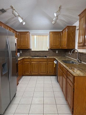6051 Mapleshade Lane, Dallas, TX 75252