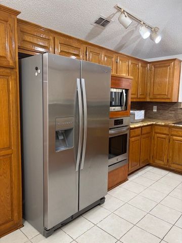 6051 Mapleshade Lane, Dallas, TX 75252