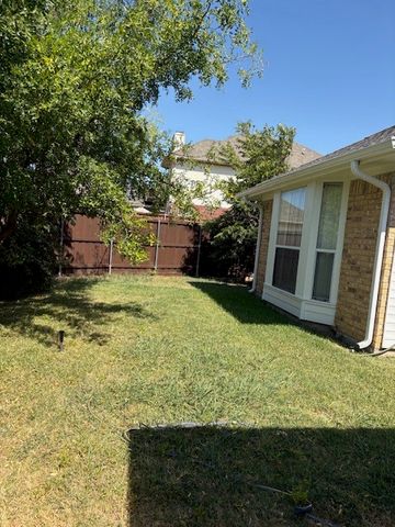 6051 Mapleshade Lane, Dallas, TX 75252