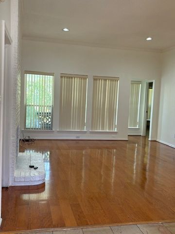 6051 Mapleshade Lane, Dallas, TX 75252