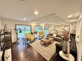 9806 Cliffwood Drive, Houston, TX 77096