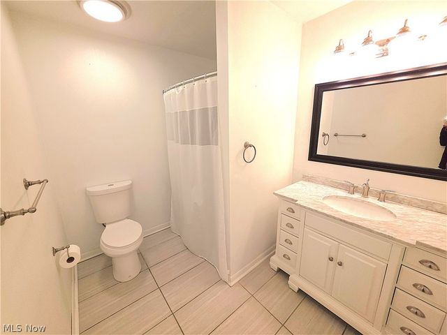 80 May Avenue, Northfield Village, OH 44067