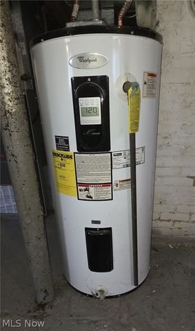 80 May Avenue, Northfield Village, OH 44067