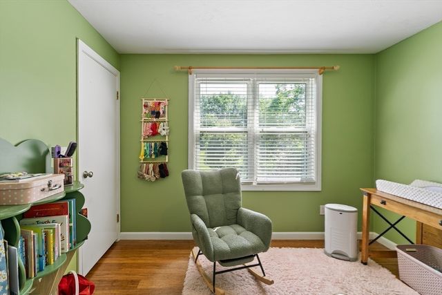 8 Gushee Ln, Taunton, MA 02780