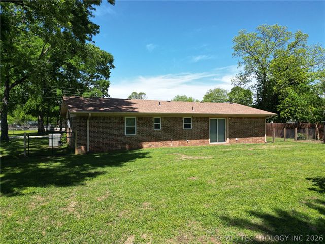 102 South Street, Mannsville, OK 73447