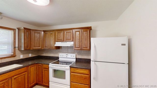 102 South Street, Mannsville, OK 73447