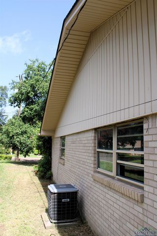1414 Dartmouth, Longview, TX 75601
