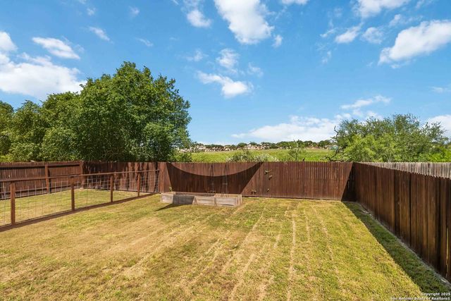 150 Meadow Path, New Braunfels, TX 78130