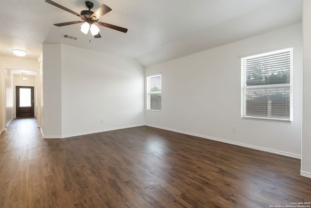150 Meadow Path, New Braunfels, TX 78130