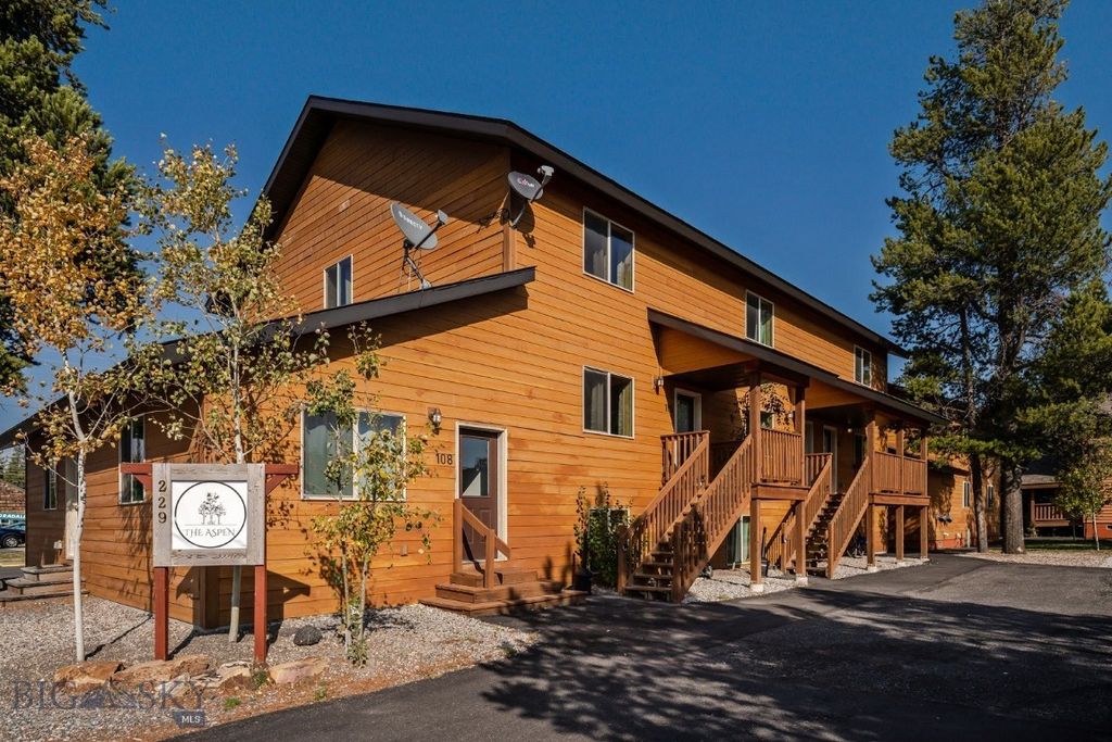 229 N Hayden Street, West Yellowstone, MT 59758