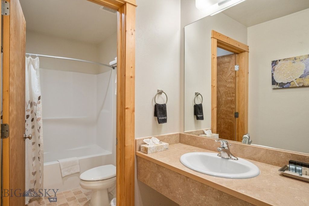 229 N Hayden Street, West Yellowstone, MT 59758 photo 17