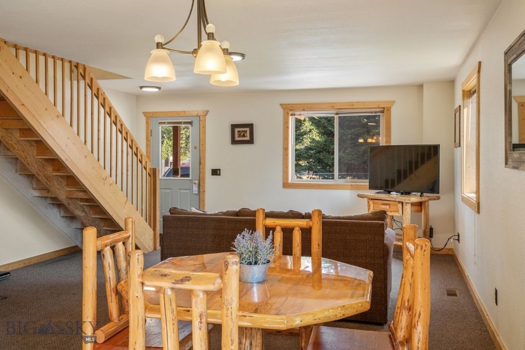 229 N Hayden Street, West Yellowstone, MT 59758 photo 26