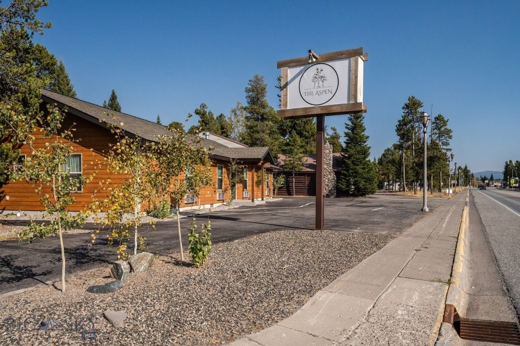 229 N Hayden Street, West Yellowstone, MT 59758 photo 3
