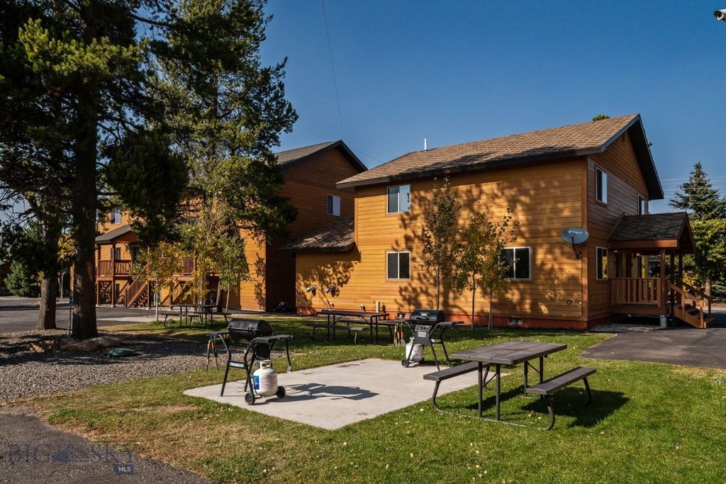 229 N Hayden Street, West Yellowstone, MT 59758 photo 6