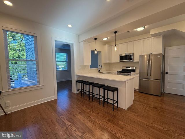 4610 9TH ST NW, Washington, DC 20011