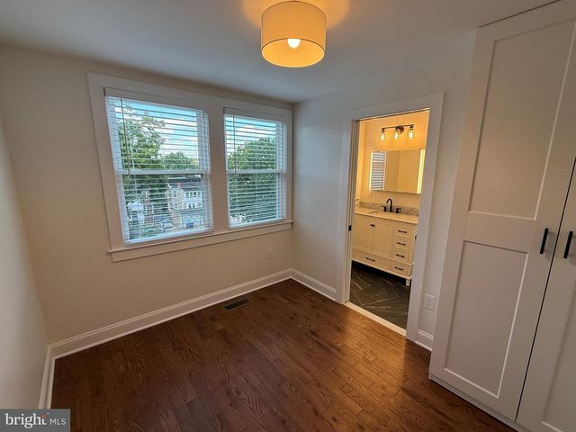 4610 9TH ST NW, Washington, DC 20011