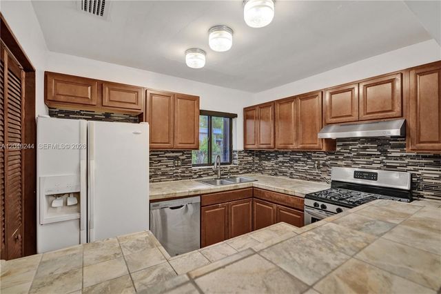 15551 SW 101st Avenue, Miami, FL 33157