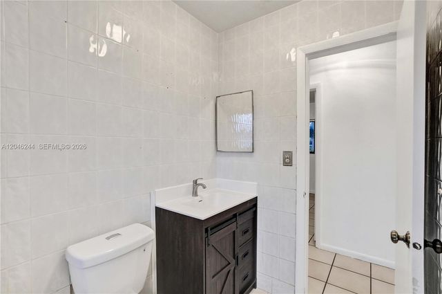 15551 SW 101st Avenue, Miami, FL 33157