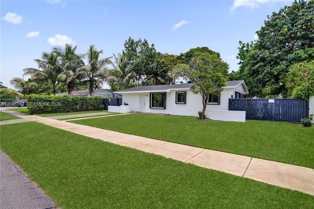 15551 SW 101st Avenue, Miami, FL 33157