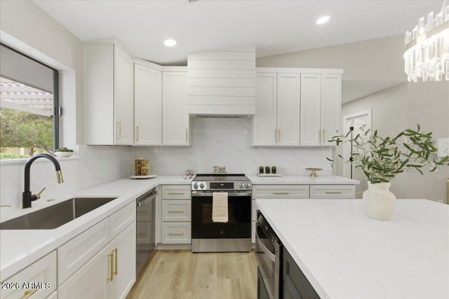 17409 N CONQUISTADOR Drive, Sun City West, AZ 85375