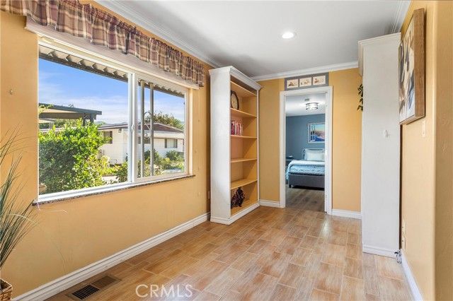 1421 Glengrove, Corona, CA 92882