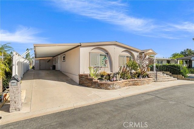1421 Glengrove, Corona, CA 92882