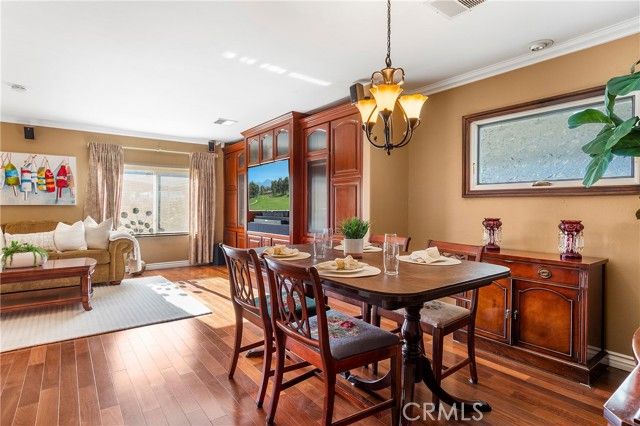 1421 Glengrove, Corona, CA 92882