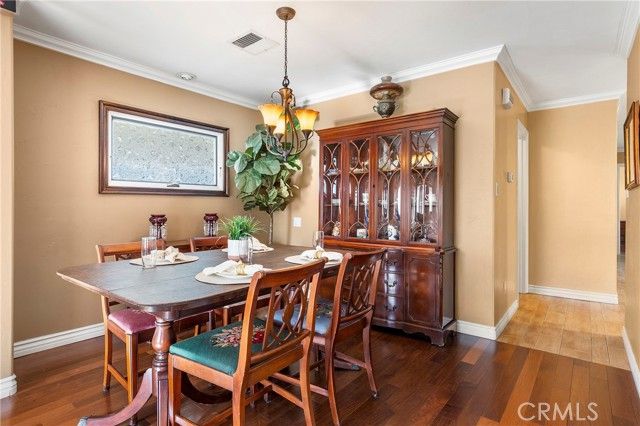 1421 Glengrove, Corona, CA 92882