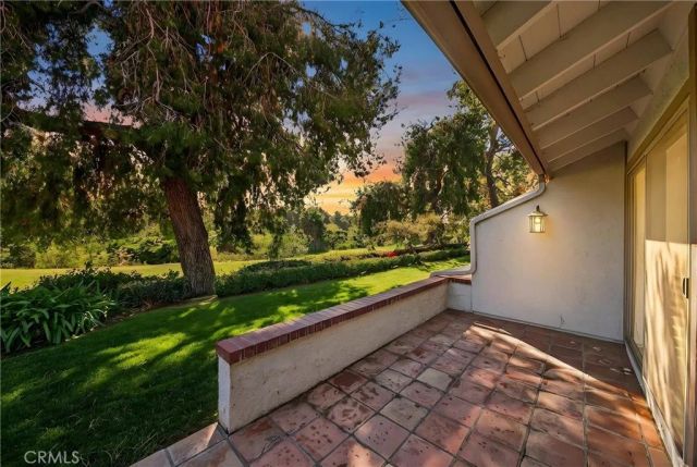 680 Via Zapata, Riverside, CA 92507