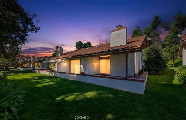 680 Via Zapata, Riverside, CA 92507